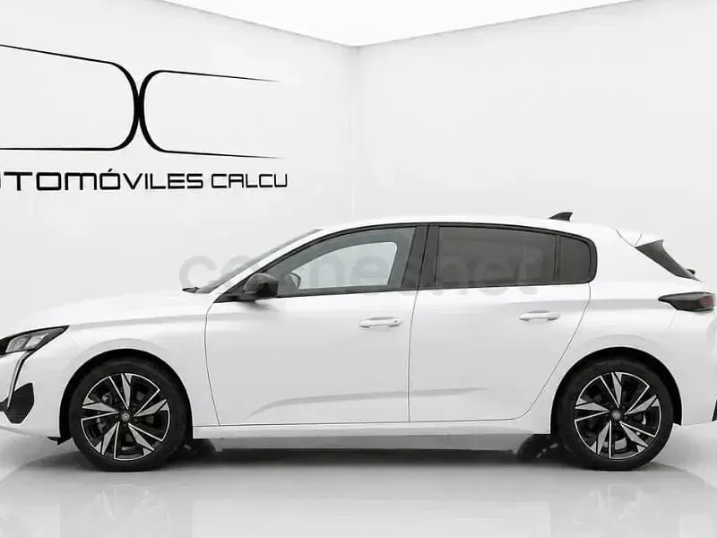 Usado Peugeot 308 Allure 131 CV (96 kW) 2025 Negro Berlina