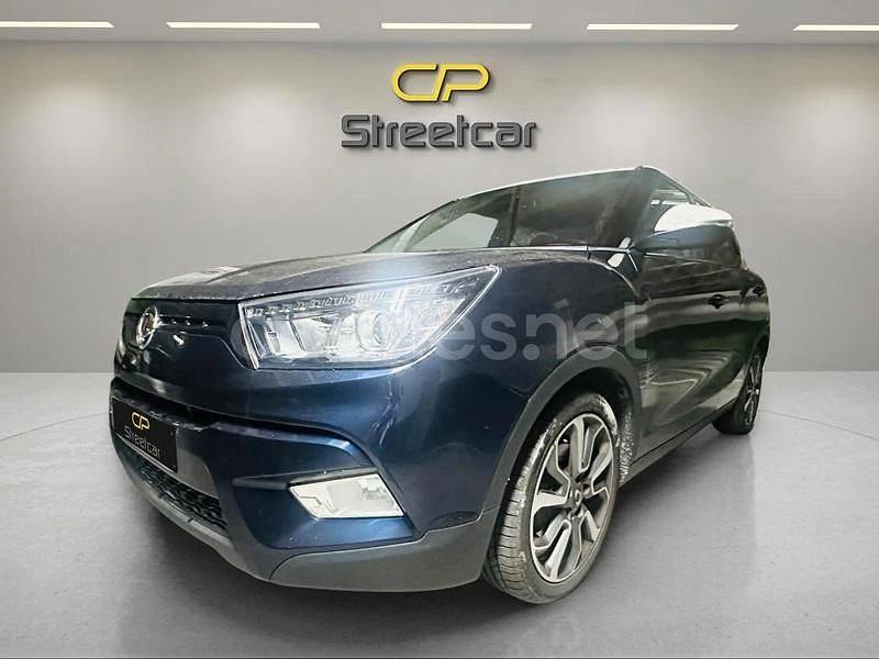 Azul Usado 2016 Ssangyong (KGM) Tivoli Limited SUV | 8490 € (Super precio) - Imagen 1/4