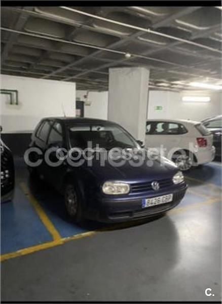 Usado VW Golf IV Advance 110 CV (80 kW) 2002 Azul Berlina