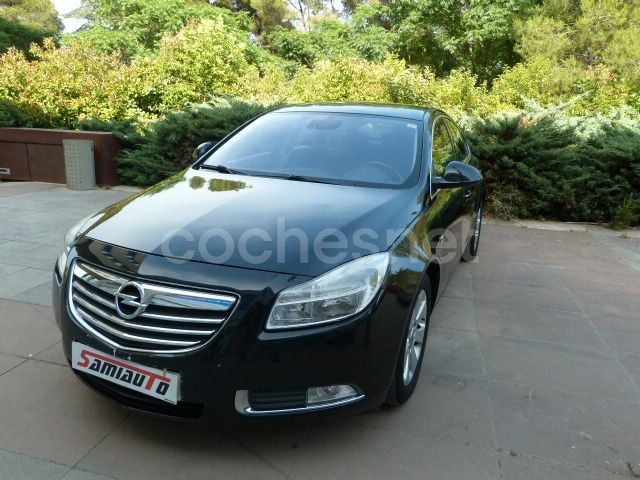 Negro Usado 2009 Opel Insignia Edition Berlina | 4950 € (Buen precio) - Imagen 1/4