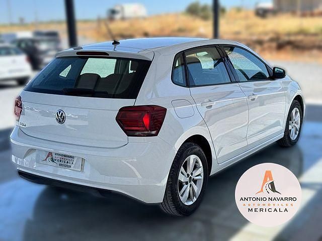 Usado VW Polo Trendline 95 CV (69 kW) 2018 Blanco Berlina