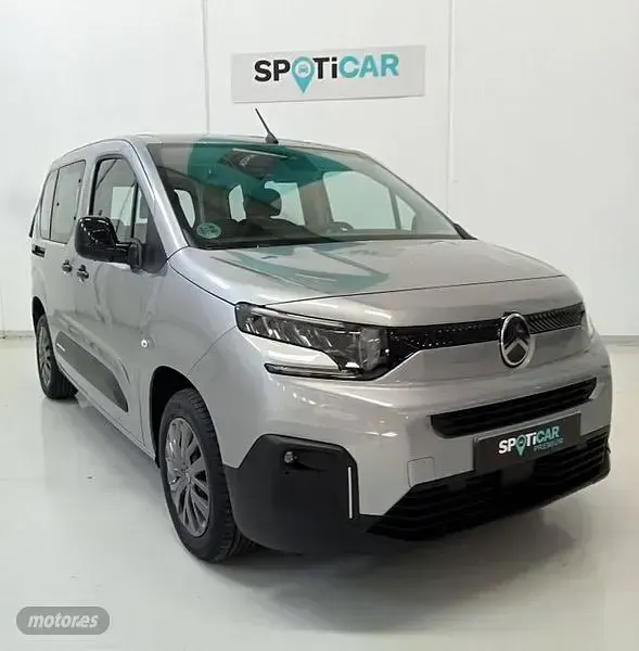 Usado Citroën Berlingo 100 CV (73 kW) 2025 Gris Monovolumen
