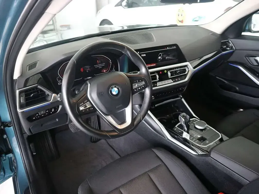 Usado BMW 318 150 CV (110 kW) 2021 Verde Familiar