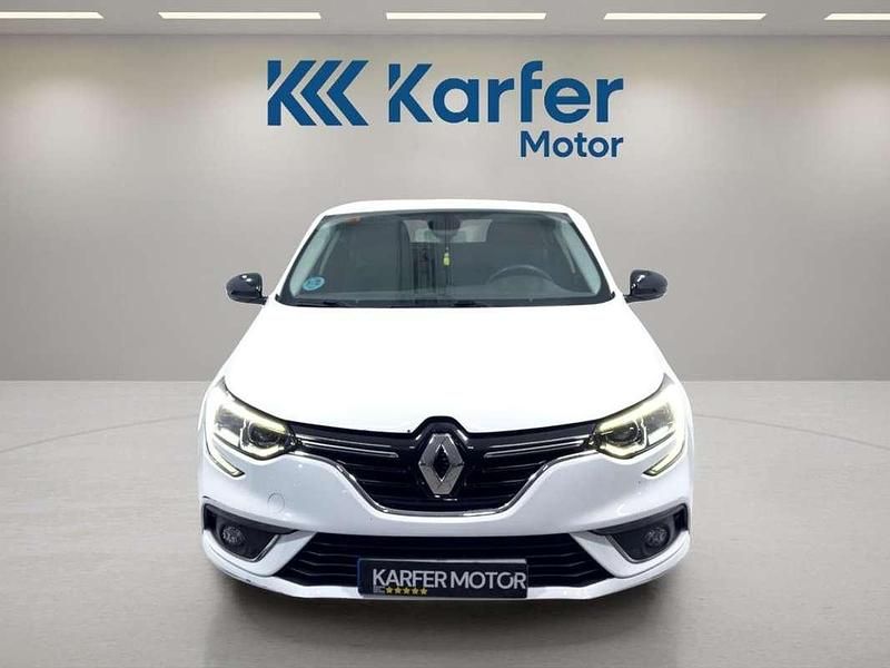 Usado Renault Mégane IV LIMITED 114 CV (83 kW) 2019 Blanco Utilitario