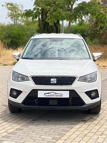 Usado Seat Arona Style 95 CV (69 kW) 2020 Blanco SUV