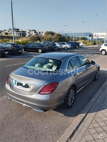 Usado Mercedes C180 156 CV (114 kW) 2016 Gris / plata Berlina