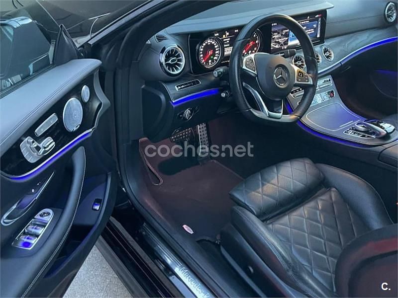Usado Mercedes E220 194 CV (142 kW) 2017 Negro Coupe