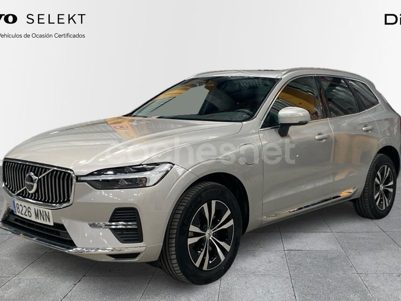 Gris Usado 2024 Volvo XC60 Core SUV | 44.400 € (Super precio) - Imagen 1/4