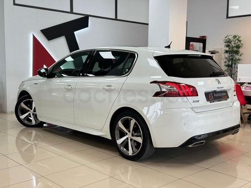 Usado Peugeot 308 GT-line 131 CV (96 kW) 2017 Blanco Berlina