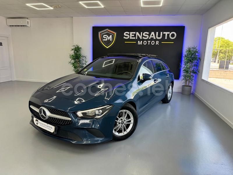 Azul Usado 2020 Mercedes CLA200 Shooting Brake Familiar | 25.390 € (Buen precio) - Imagen 1/4