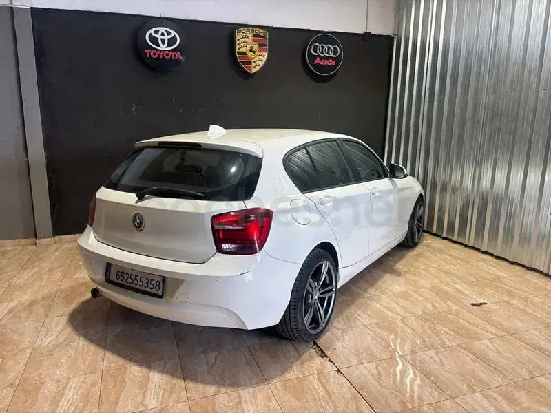 Usado BMW 116 Comfort Edition 116 CV (85 kW) 2015 Blanco Utilitario
