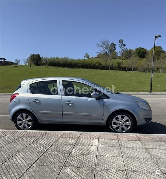 Usado Opel Corsa Enjoy 80 CV (58 kW) 2008 Azul Utilitario