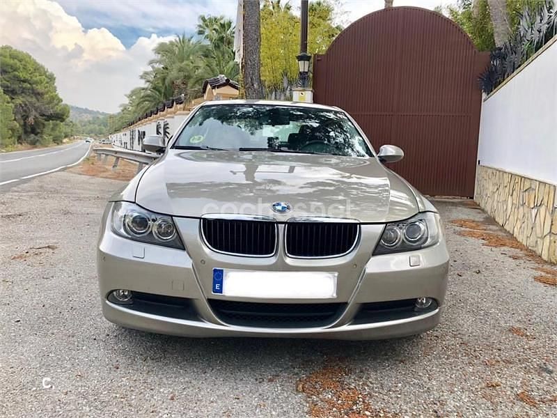 Usado BMW 320 163 CV (119 kW) 2008 Beige Berlina