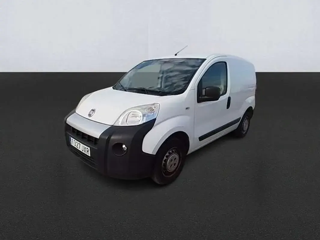 Usado Fiat Fiorino 75 CV (55 kW) 2017 Blanco Monovolumen