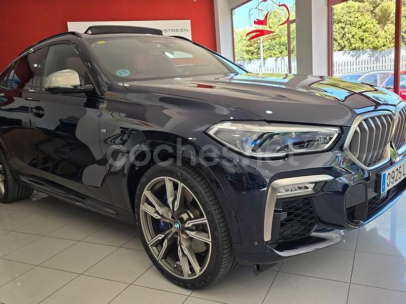 Negro Usado 2020 BMW X6 M50 Comfort Edition SUV | 69.990 € - Imagen 1/4