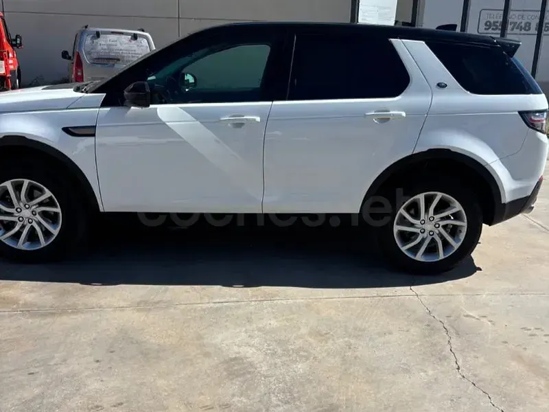 Usado Land Rover Discovery Sport Basis 150 CV (110 kW) 2020 Blanco SUV