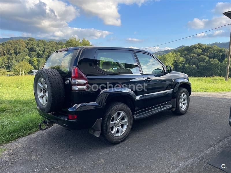 Negro Usado 2005 Toyota Land Cruiser SUV | 20.000 € (Precio justo) - Imagen 1/4