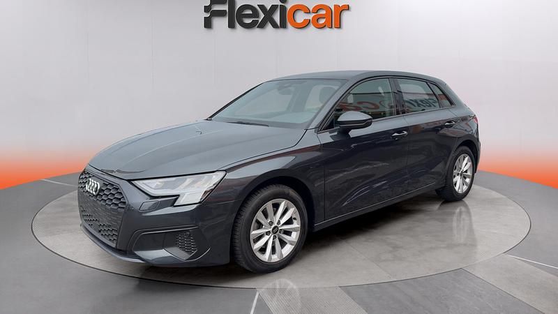 Usado Audi A3 Premium 116 CV (85 kW) 2023 Gris Berlina