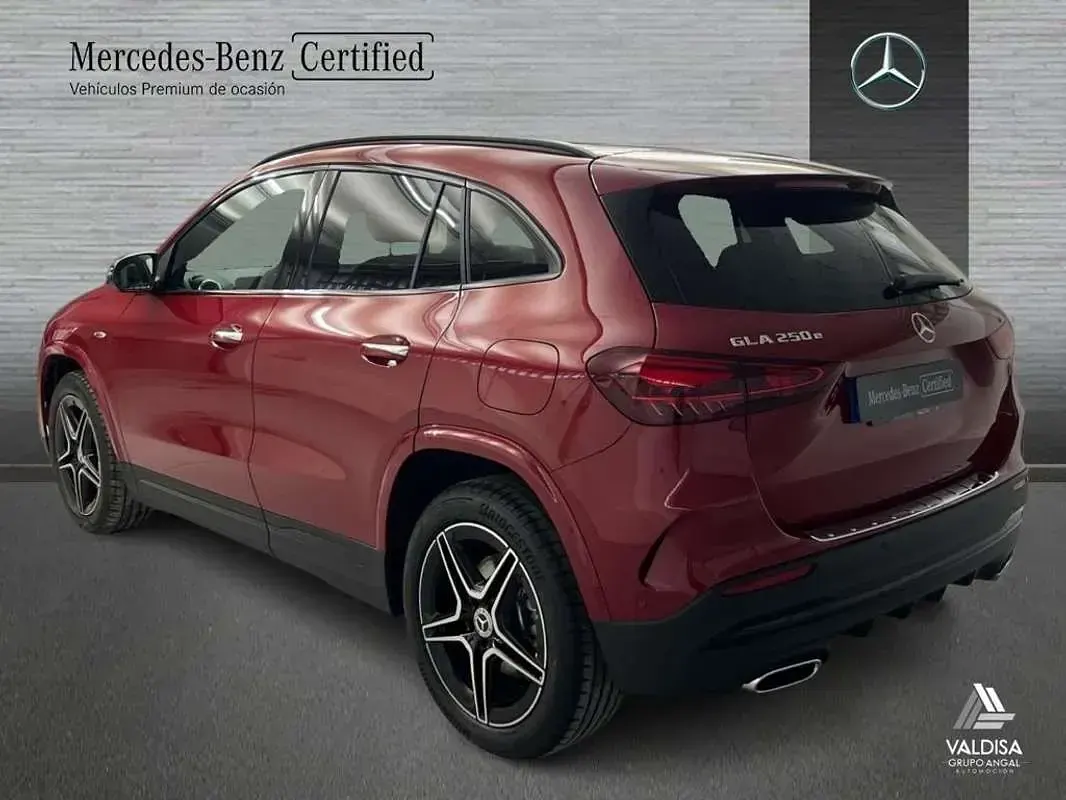 Usado Mercedes GLA250 218 CV (160 kW) 2026 SUV