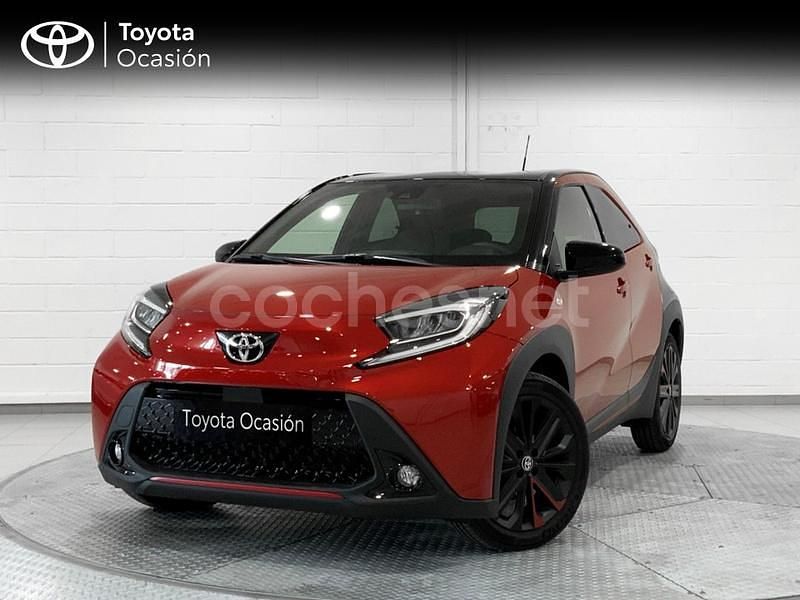 Rojo Nuevo 2025 Toyota Aygo Utilitario | 17.400 € - Imagen 1/4