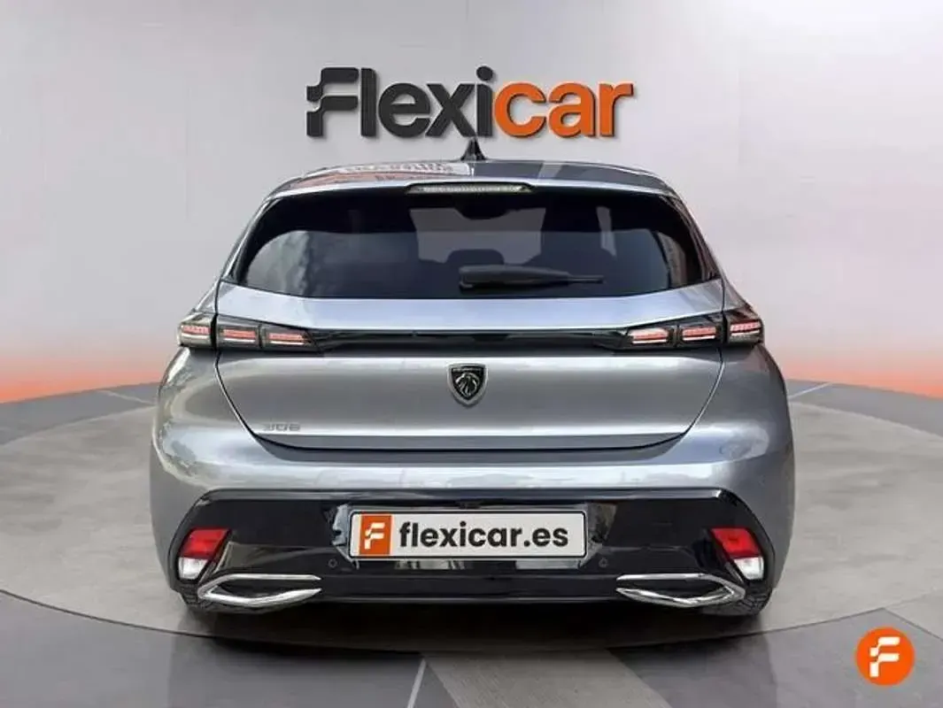 Usado Peugeot 308 Allure 131 CV (96 kW) 2022 Gris Utilitario