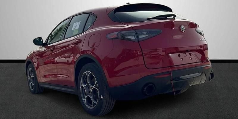 Nuevo Alfa Romeo Stelvio Sprint 209 CV (153 kW) 2025 Rojo SUV