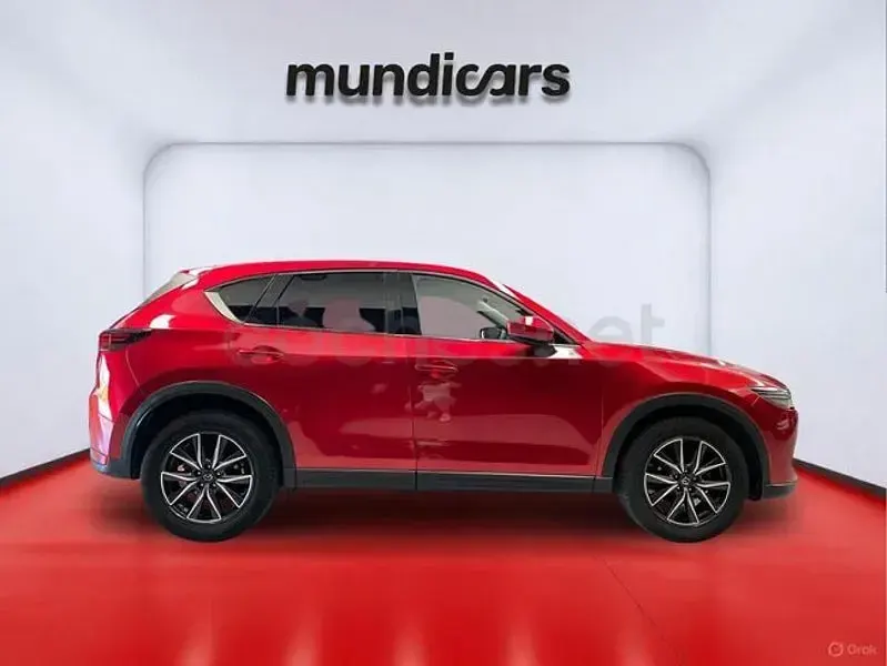 Usado Mazda CX-5 Luxury 151 HP (111 kW) 2017 Vermelho SUV