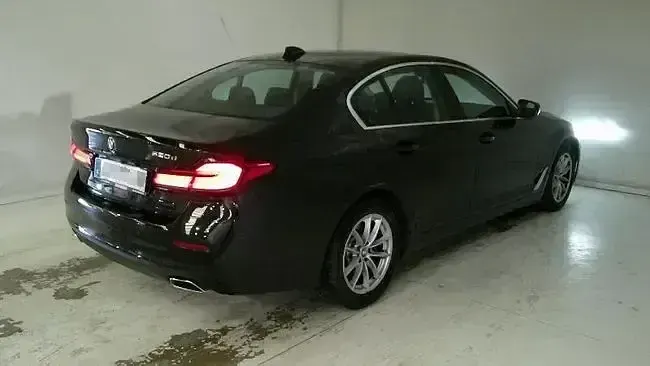 Occasion BMW 520 190 PK (139 kW) 2022 Zwart Sedan