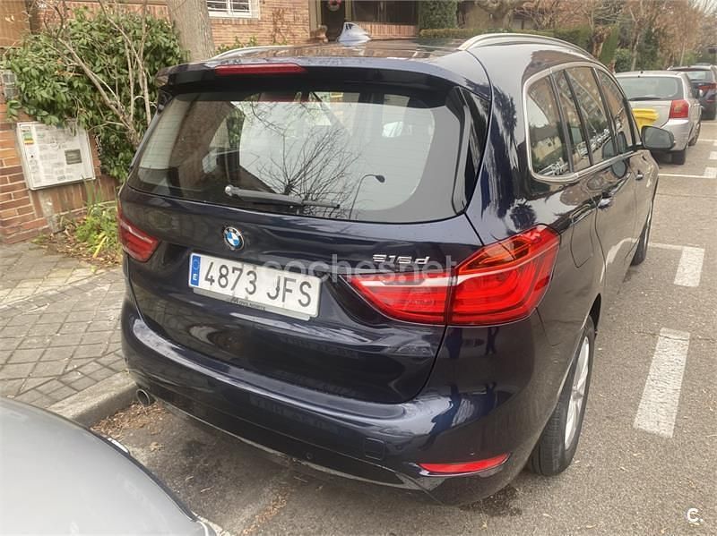 Usado BMW 216 116 CV (85 kW) 2015 Azul Familiar