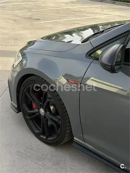 Usado VW Golf VII GTI 290 CV (213 kW) 2019 Gris / plata Berlina