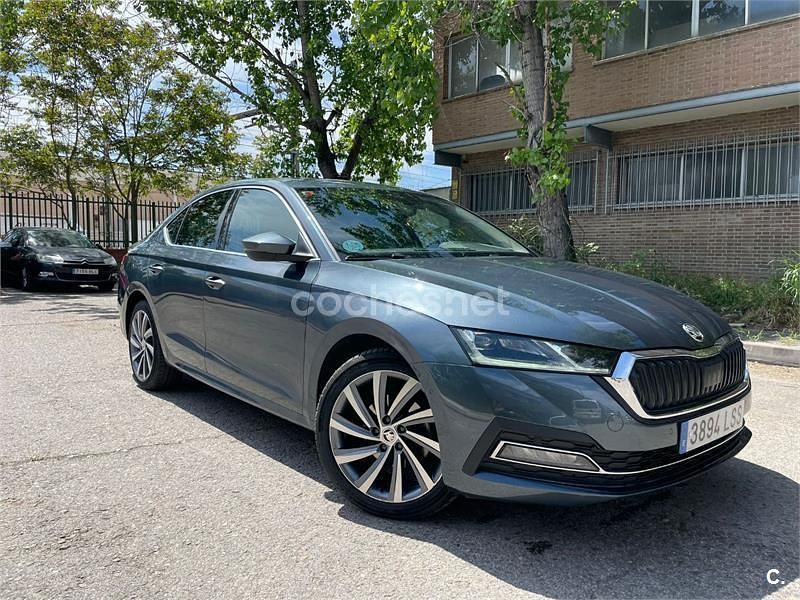 Occasion Skoda Octavia Style 150 ch (110 kW) 2021 Gris Berline
