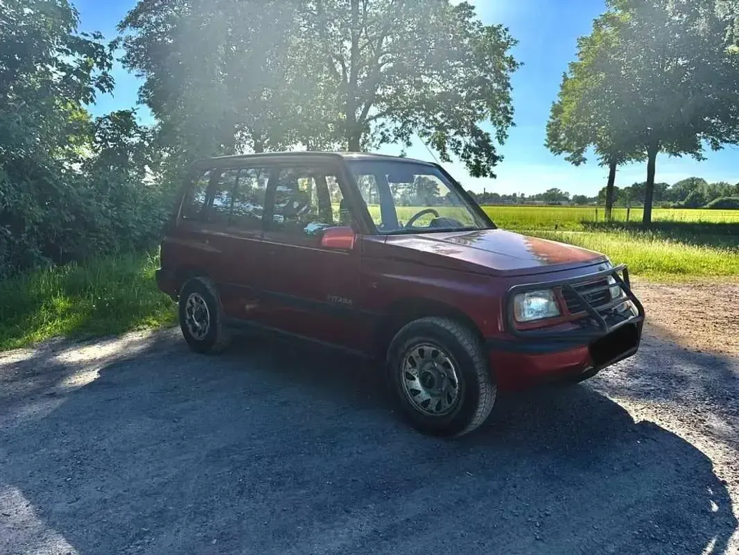 Usado Suzuki Vitara 95 CV (69 kW) 2001 Burdeos SUV