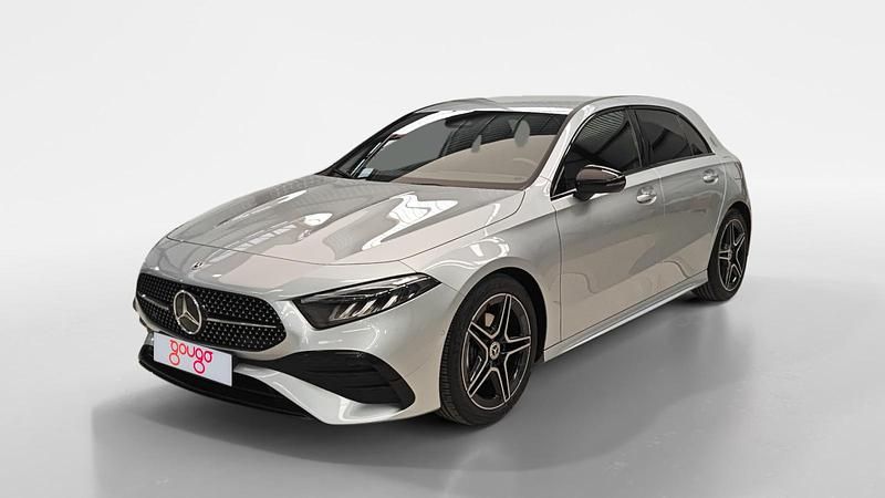 Usado Mercedes A200 150 CV (110 kW) 2025 Plata hightech Berlina