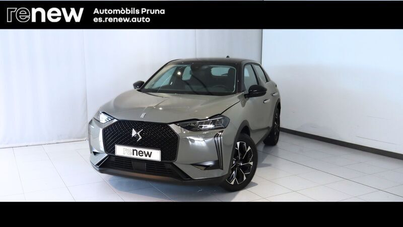 Gris Usado 2023 DS Automobiles DS3 Crossback Bastille SUV | 17.500 € - Imagen 1/4
