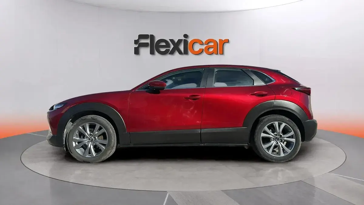 Usado Mazda CX-30 Sky 122 HP (89 kW) 2024 Vermelho SUV
