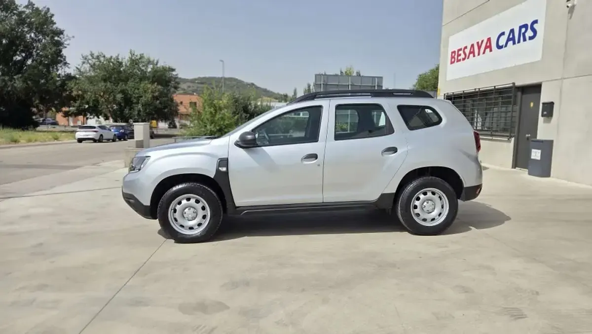 Usado Dacia Duster Essentiel 114 CV (83 kW) 2019 Gris SUV