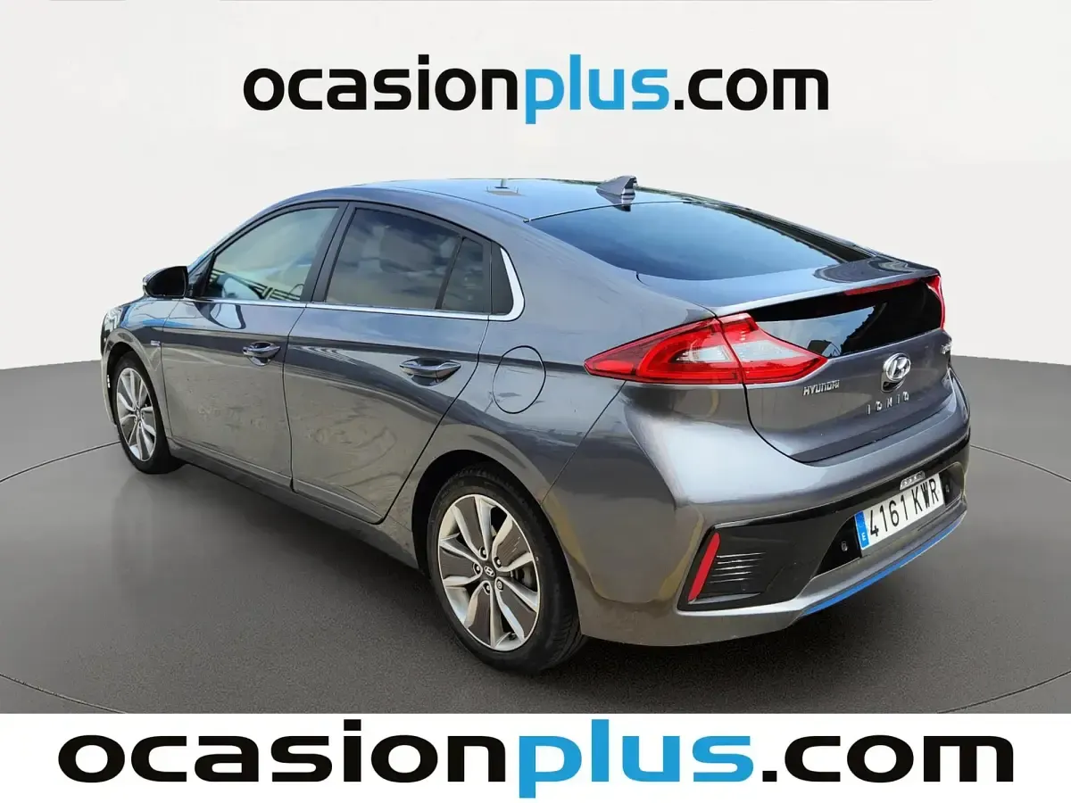 Usado Hyundai Ioniq 141 CV (103 kW) 2019 Gris Utilitario