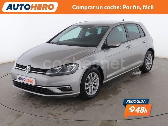 Gris / plata Usado 2019 VW Golf Advance Berlina | 17.299 € (Precio justo) - Imagen 1/3