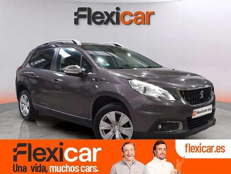 Gris Usado 2017 Peugeot 2008 Style SUV | 9490 € (Buen precio) - Imagen 1/4