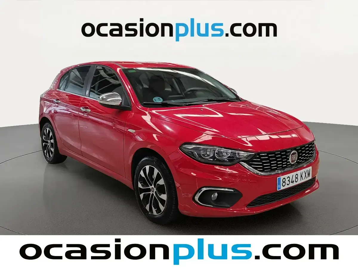 Usado Fiat Tipo Mirror 120 CV (88 kW) 2019 Rojo Berlina