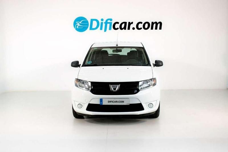 Usado Dacia Sandero 76 CV (55 kW) 2013 Blanco Utilitario