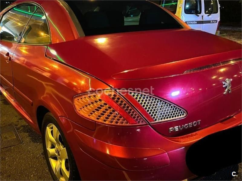 Granate Usado 2006 Peugeot 307 CC Descapotable | 3500 € (Precio justo) - Imagen 1/4