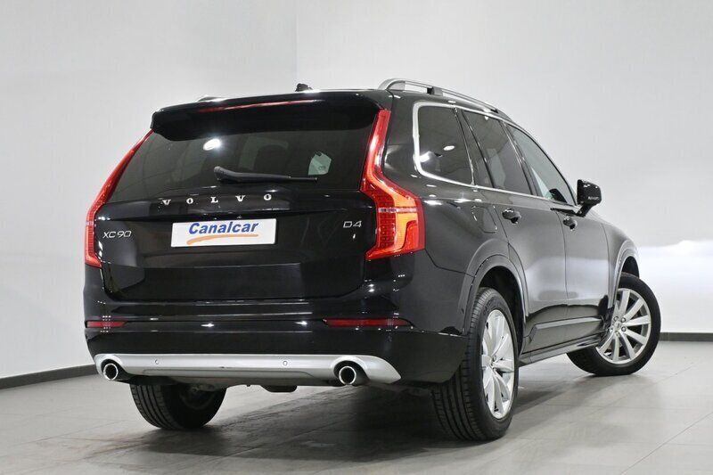 Usado Volvo XC90 Momentum 190 CV (139 kW) 2017 Negro SUV