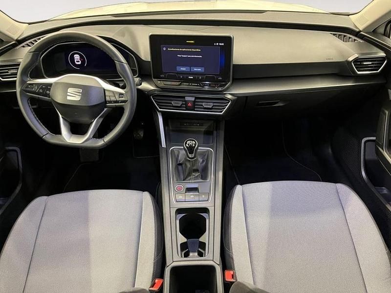 Usado Seat Leon Style 116 CV (85 kW) 2024 Blanco Berlina