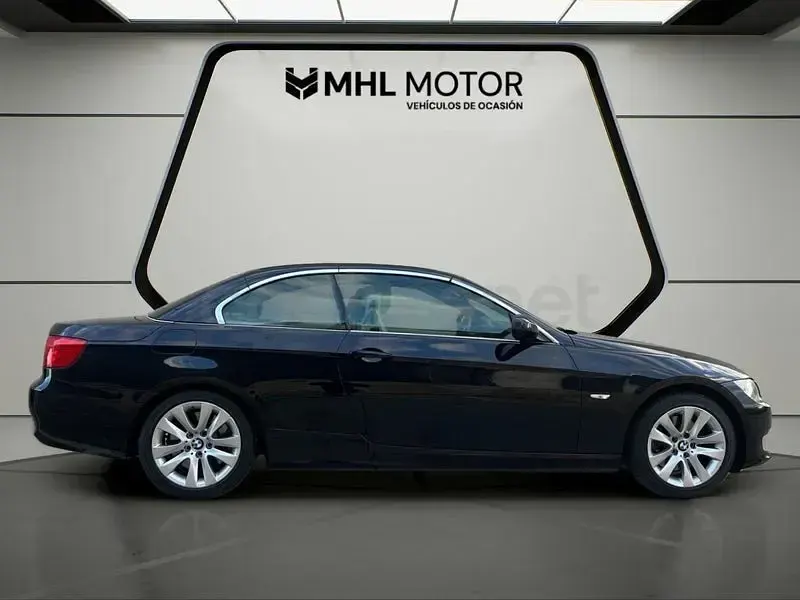 Usado BMW 330 Cabriolet 272 CV (200 kW) 2012 Negro Descapotable