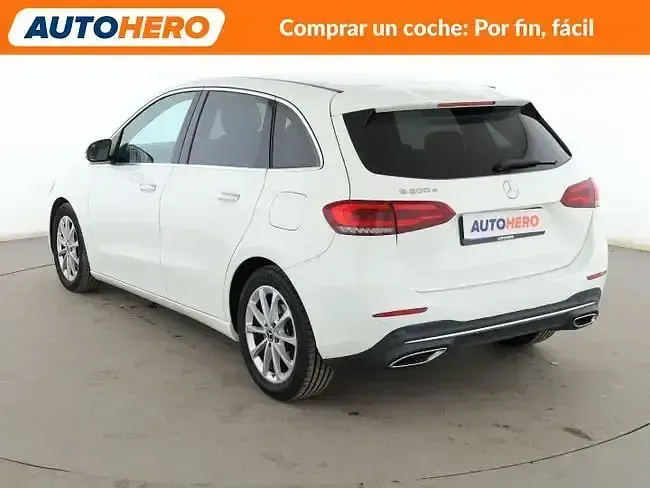 Usado Mercedes B200 Progressive 150 CV (110 kW) 2019 Blanco Utilitario