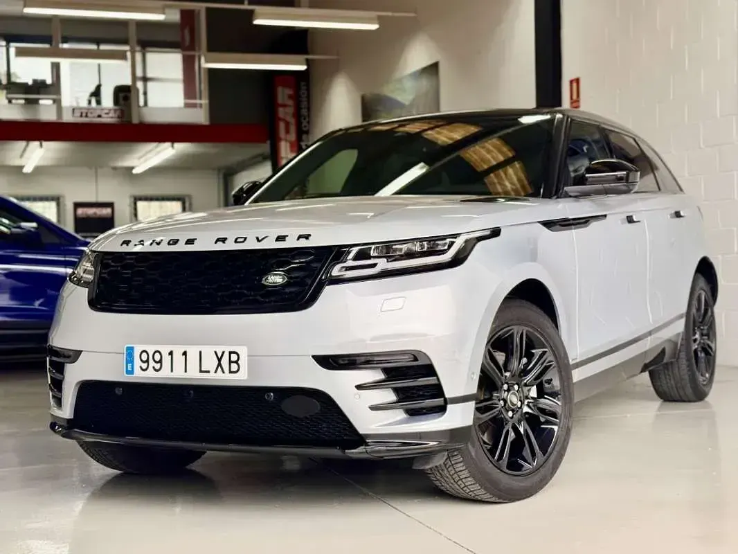 Usado Land Rover Range Rover Velar Landmark 204 CV (150 kW) 2022 Gris SUV