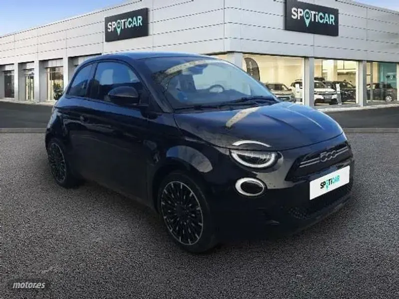 Usado Fiat 500e Icon 86 kW (118 CV) 2020 Negro Berlina