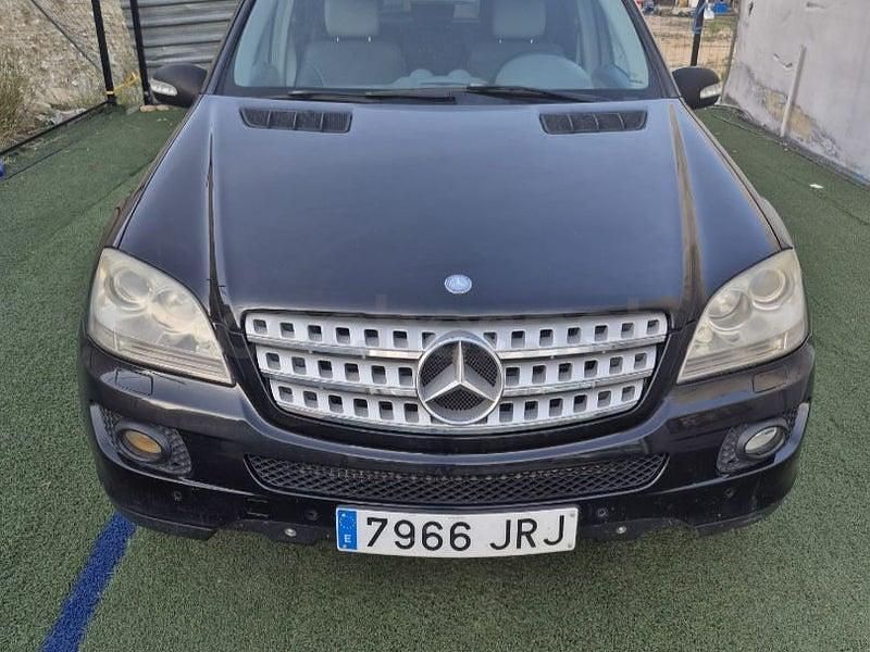 Usado Mercedes ML350 231 CV (169 kW) 2010 Negro SUV