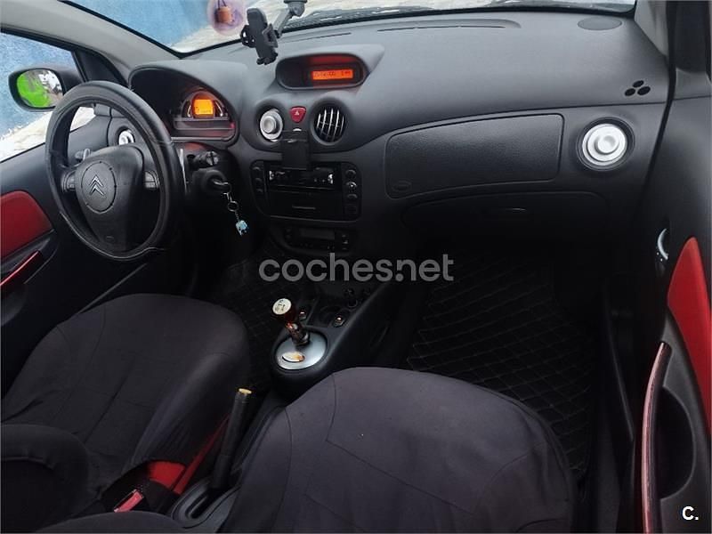Używany Citroën C2 VTR Sport 75 KM (55 kW) 2006 Czarny Hatchback